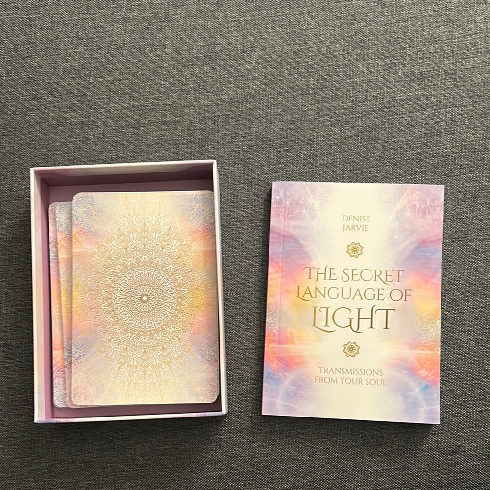Oracle Cards and Guidebook Set - Picture 3 of 7